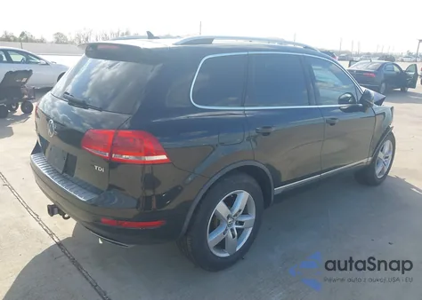 2014 Volkswagen Touareg Tdi Lux из США, поврежденный, VIN WVGEP9BP8ED006592